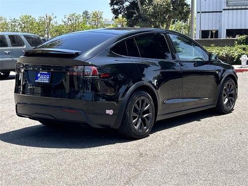2024 Tesla Model X Base