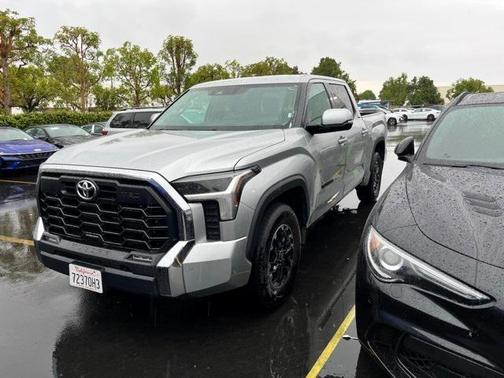 2022 Toyota Tundra SR5