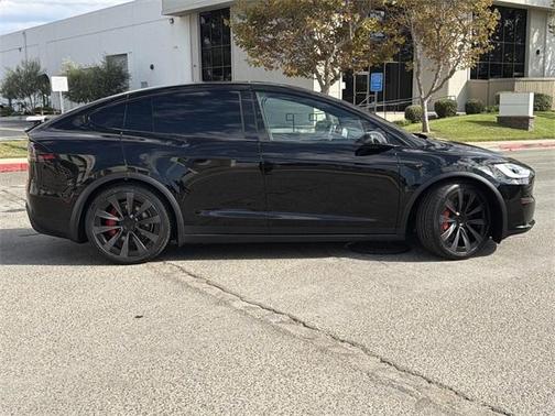 2023 Tesla Model X Plaid
