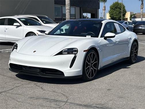 2022 Porsche Taycan Base