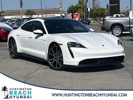 2022 Porsche Taycan Base