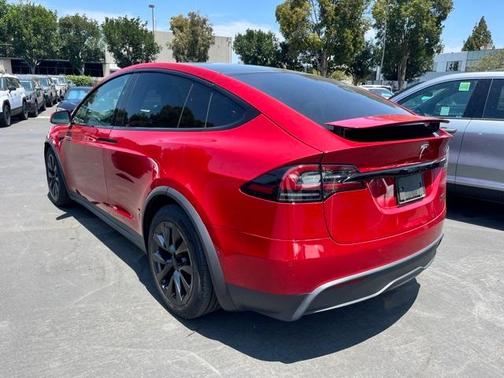 2022 Tesla Model X Plaid