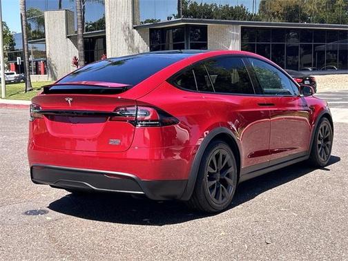 2022 Tesla Model X Plaid