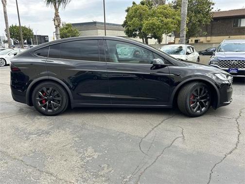 2024 Tesla Model X Plaid