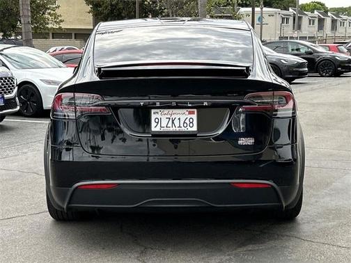 2024 Tesla Model X Plaid