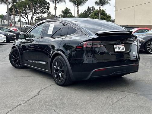 2024 Tesla Model X Plaid