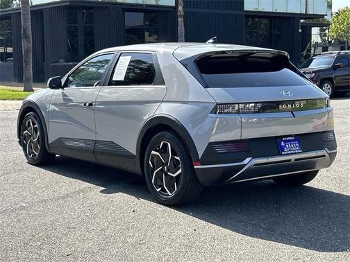 2022 Hyundai IONIQ 5 SE