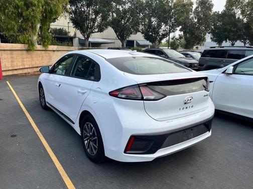 2021 Hyundai IONIQ EV SE