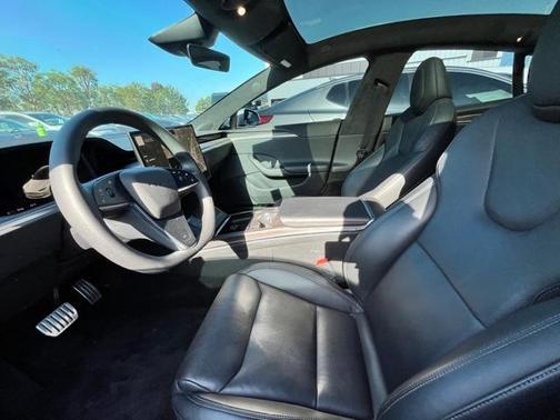 2023 Tesla Model S Standard Range