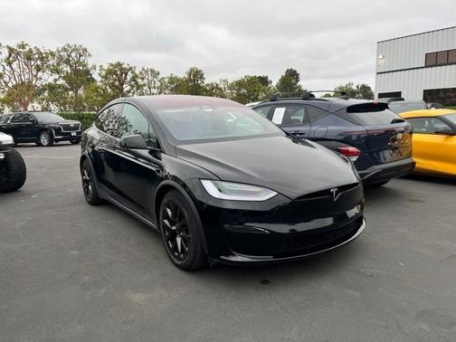 2022 Tesla Model X Base