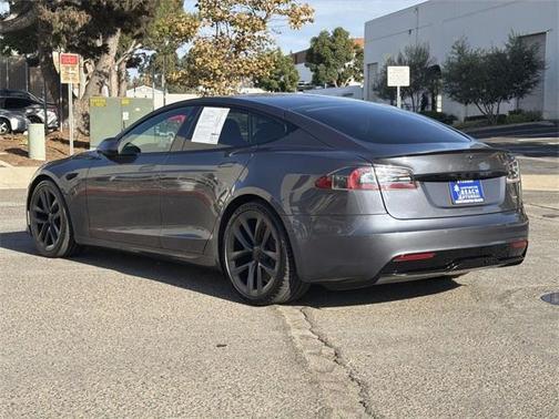 2021 Tesla Model S Plaid
