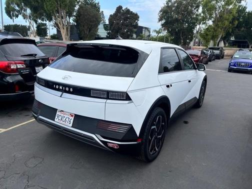 2022 Hyundai IONIQ 5 SE