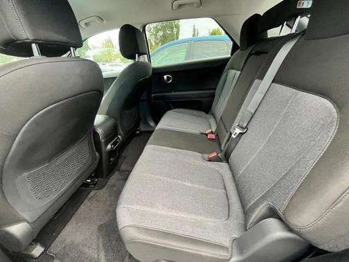 2022 Hyundai IONIQ 5 SE