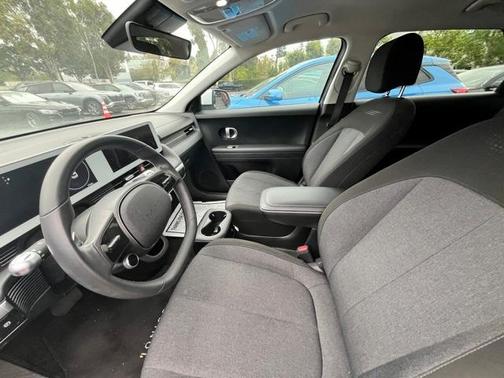 2022 Hyundai IONIQ 5 SE