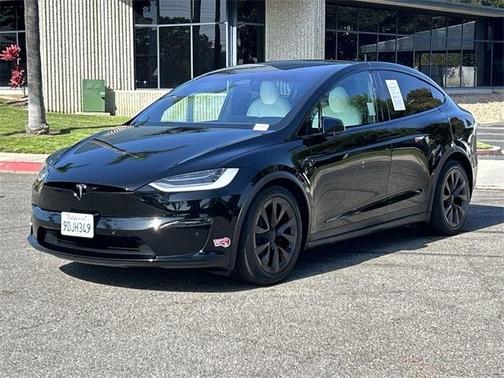 2023 Tesla Model X Standard Range