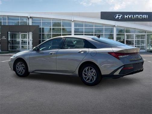 2025 Hyundai ELANTRA HEV Blue