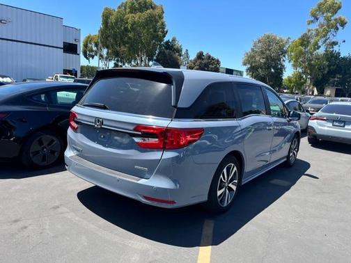 2023 Honda Odyssey Touring