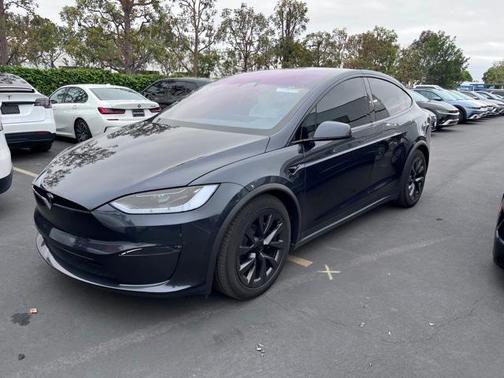 2024 Tesla Model X Base