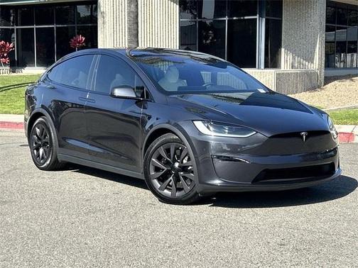 2024 Tesla Model X Base