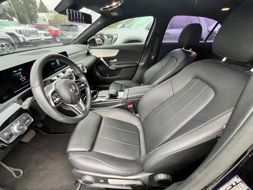 2022 Mercedes-Benz A-Class A 220