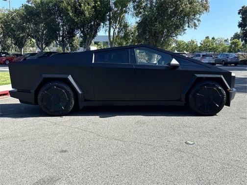 2024 Tesla Cybertruck Base