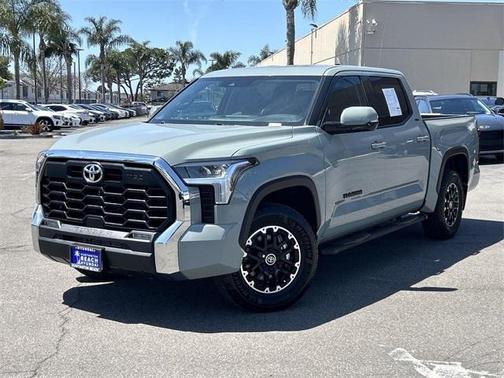 2022 Toyota Tundra SR5