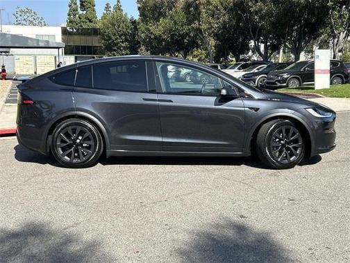 2024 Tesla Model X Base