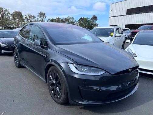 2024 Tesla Model X Base