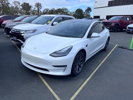 2022 Tesla Model 3 Long Range
