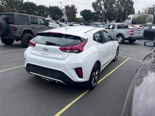 2020 Hyundai Veloster 2.0