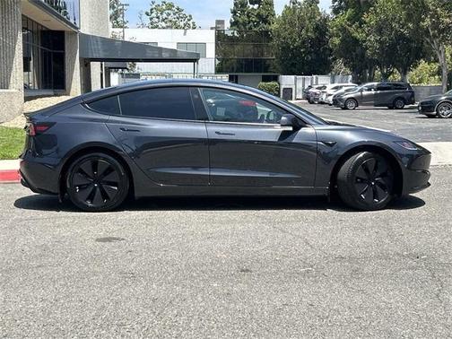 2024 Tesla Model 3 Base