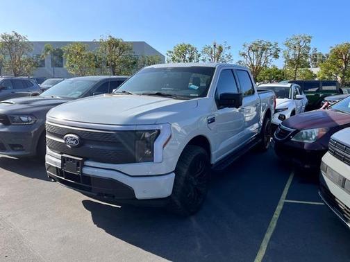 2024 Ford F-150 Lightning Flash