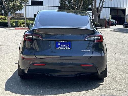 2024 Tesla Model Y Performance