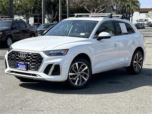 2022 Audi Q5 45 S line Premium Plus