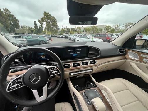 2021 Mercedes-Benz GLS 450 4MATIC