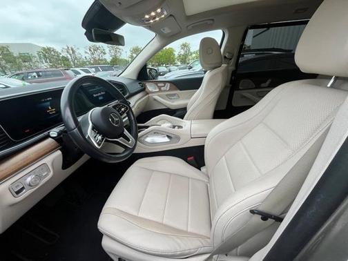 2021 Mercedes-Benz GLS 450 4MATIC