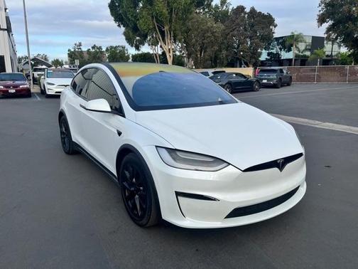 2022 Tesla Model X Base