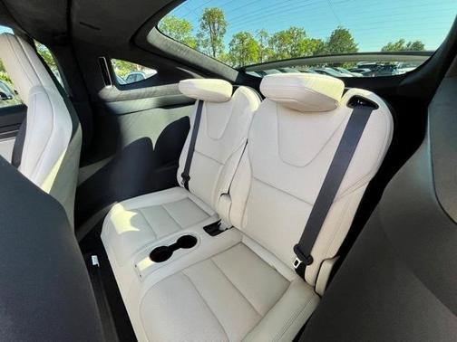 2023 Tesla Model X Plaid