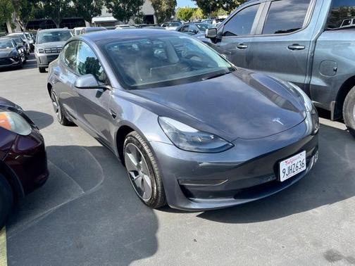 2023 Tesla Model 3 Base