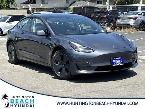 2023 Tesla Model 3 Base