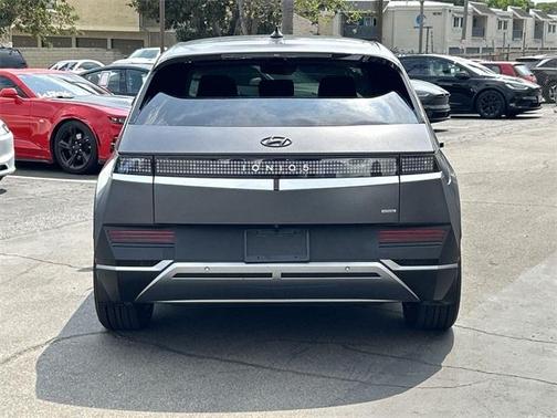 2022 Hyundai IONIQ 5 SEL