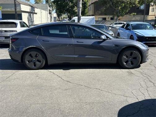 2022 Tesla Model 3 Base