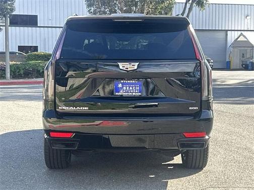 2022 Cadillac Escalade ESV Sport