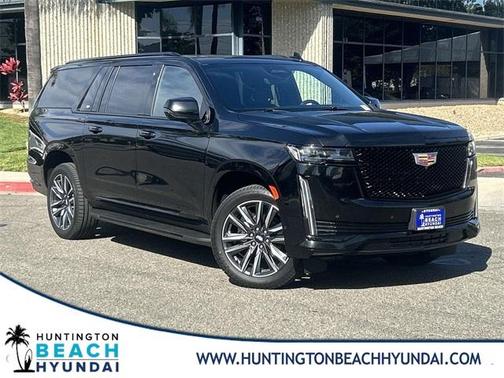 2022 Cadillac Escalade ESV Sport