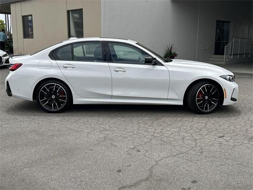 2023 BMW M340 i xDrive