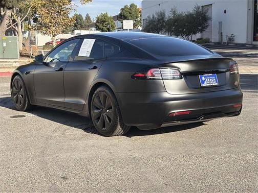 2023 Tesla Model S Plaid