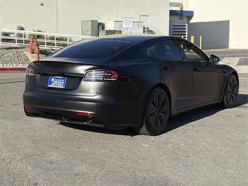 2023 Tesla Model S Plaid