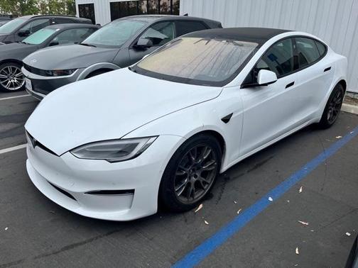 2021 Tesla Model S Long Range