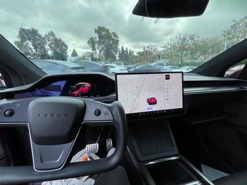 2023 Tesla Model X Plaid