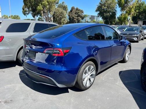 2020 Tesla Model Y Long Range